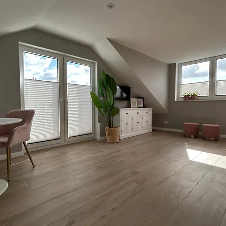 Luxuswohnung, Airport-messe Fusslaeufig Erreichbar 1 Appartement Düsseldorf
