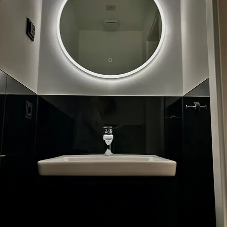 Luxuswohnung, Airport-messe Fusslaeufig Erreichbar 1 Appartement Düsseldorf
