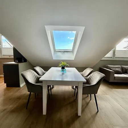 Luxuswohnung, Airport-messe Fusslaeufig Erreichbar 1 Appartement Düsseldorf